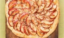 Apple Cheddar Pizza!